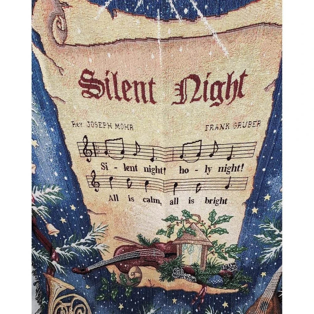 The Woodworkers and Weavers silent night